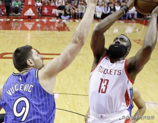 火箭魔术哈登60分三双全赛程,火箭vs魔术哈登压哨上篮