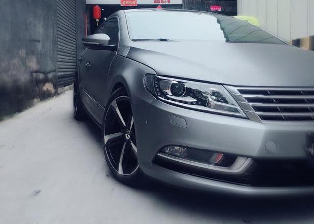 大众cc车身改色贴膜案例图,老款cc改银灰