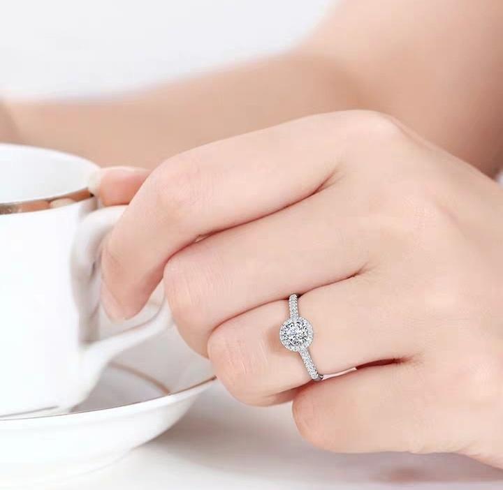 十大奢侈品钻戒品牌排行,钻戒是一般的好还是奢侈品好