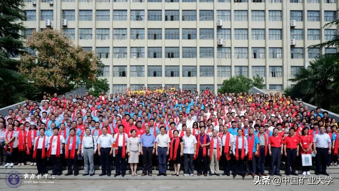 78级校友返校再聚首,72届老同学毕业五十周年再聚首