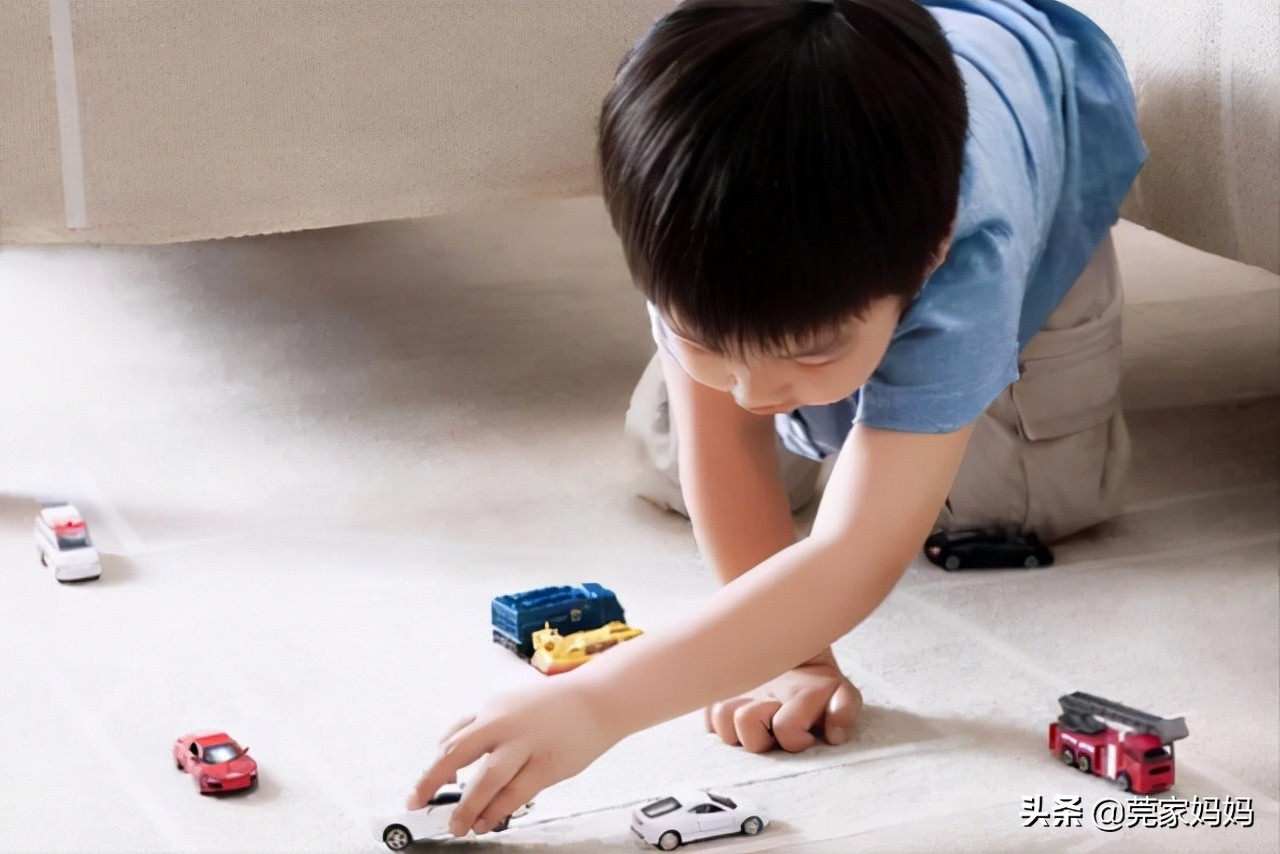 孩子总把家里搞得又脏又乱怎么办,孩子总是故意祸害东西