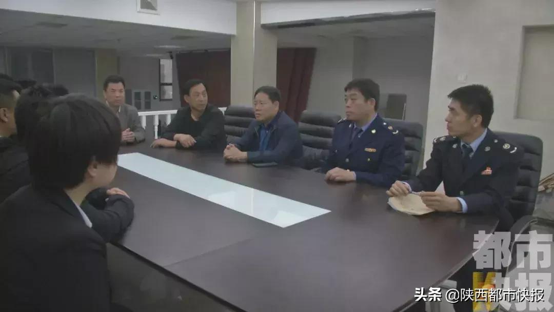 查他!西安这个景点假期就出名,本地人不去,专门忽悠外地人……