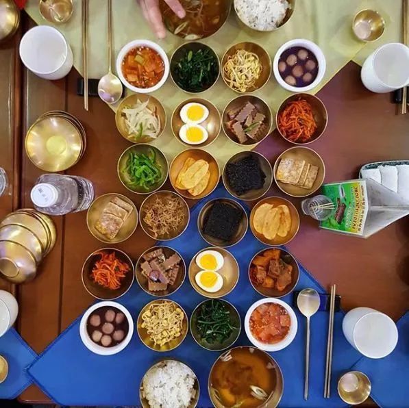 坐哪些火车可以出国看风景又好玩,太原人可以去北京旅游吗