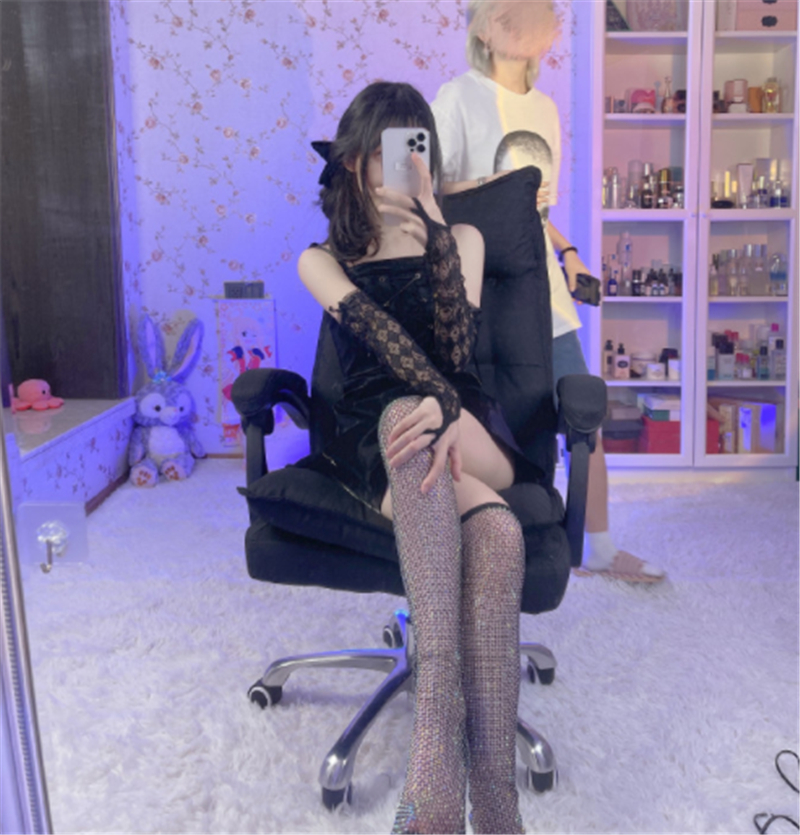 蔡萝莉爆红视频,蔡萝莉变御姐的视频