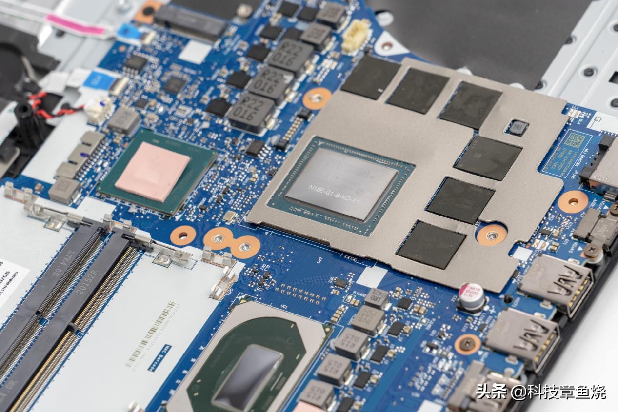 联想拯救者y7000p散热拆解,19款联想拯救者y7000散热支架