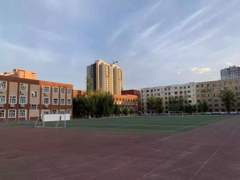 哈密市第二小学运动会奇葩项目,哈密第二小学在哪