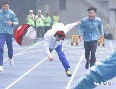 跑步时歪歪扭扭跑不直,跑步总是摇摇晃晃怎么办