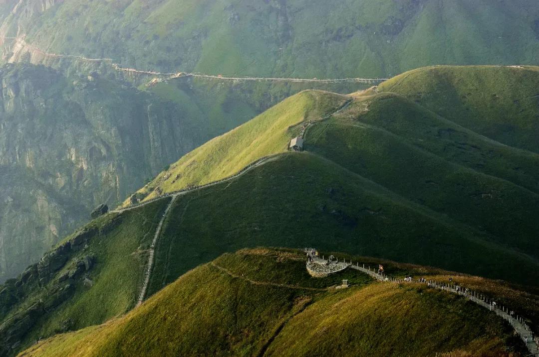 武功山有什么值得玩,武功山真的是被抖音带火的地方