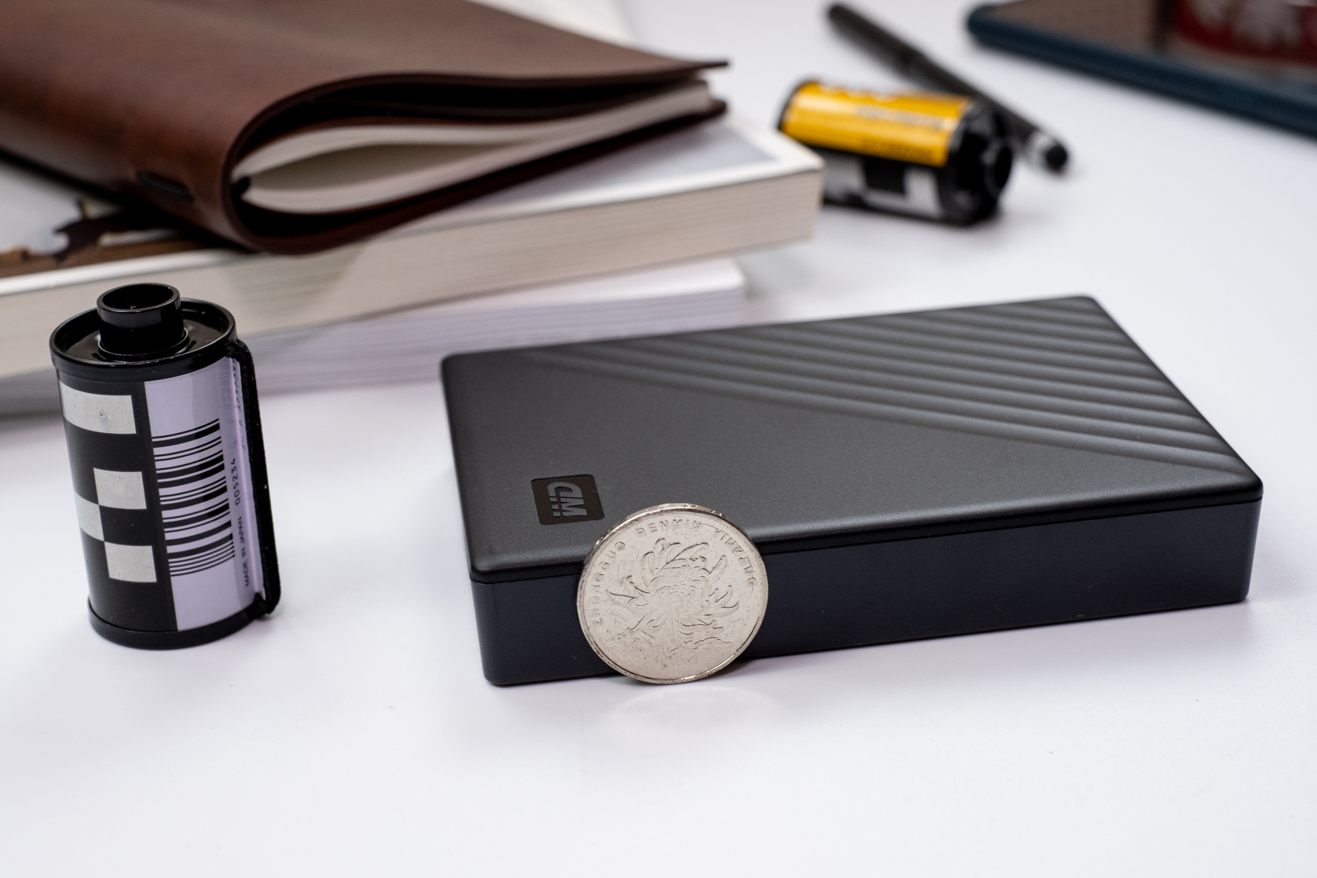 西数移动硬盘讲解,西数移动硬盘新款和老款怎么区分