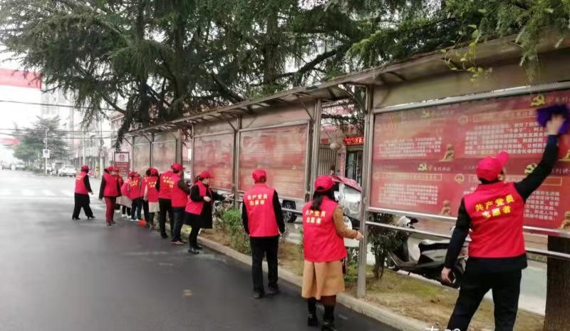 主题教育到社区开展志愿服务活动,社区开展志愿服务进社区活动