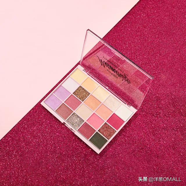 又酷又清新的妆容,夏日化妆怎么打造妆容