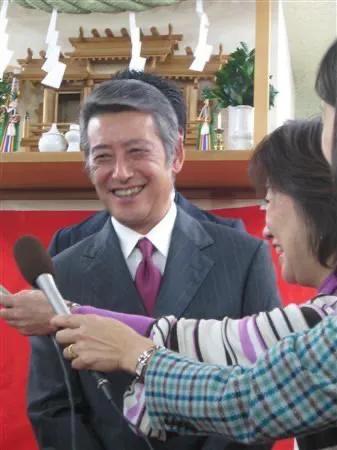 日本著名男星渡哲也一一人生就是忍耐