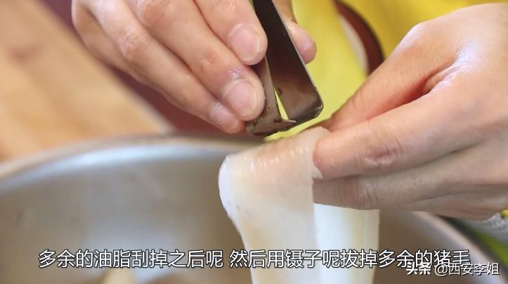 水晶冻肉的熬制方法,制作好的水晶肉冻怎么吃