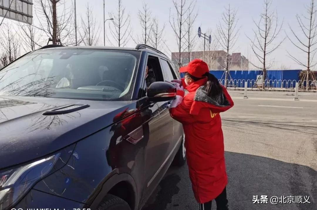 疫战中并肩作战的夫妻档,父女兵并肩抗疫情