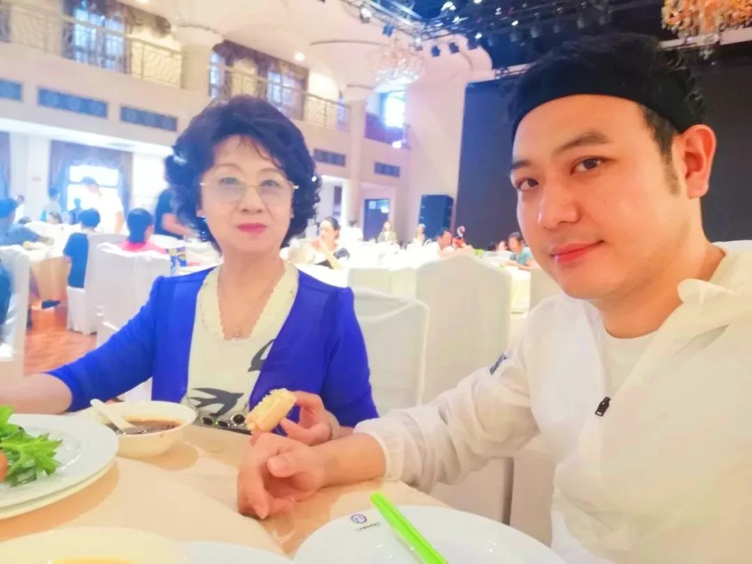 张国强奖项,张国强领奖