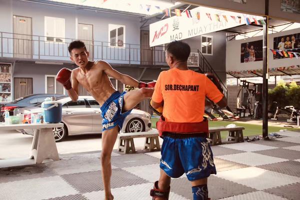 中国人在泰国开拳馆,在泰国开拳馆中国人