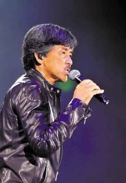 10位出轨男星的老婆与小三对比,唯一允许妻子出轨的男星