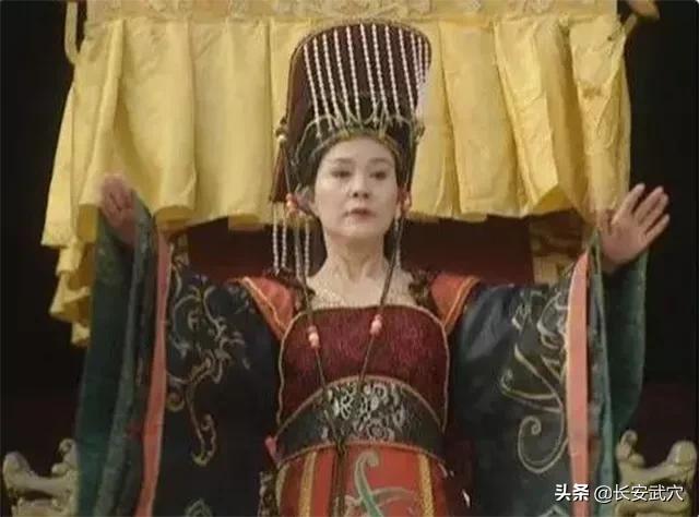 1986年山东一女子自封皇帝,密谋进京登基,后被联防队员一锅端