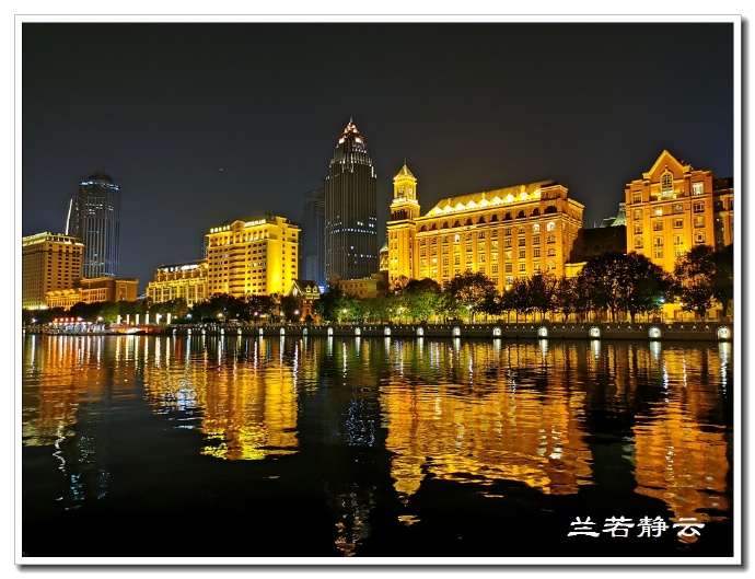 夜幕下的天津海河，美爆了