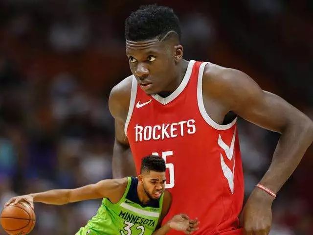 克林特卡佩拉投篮,克林特卡佩拉去哪里了