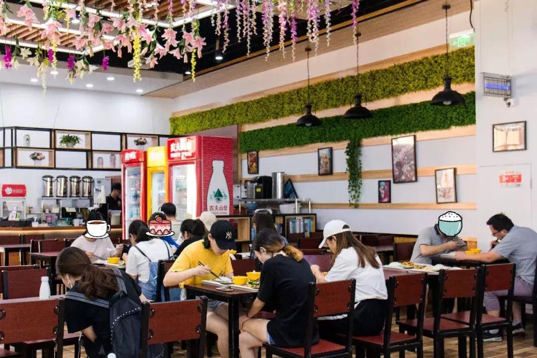 中国最好的大学食堂排名,南京高校餐厅哪家好