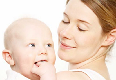 减缓下垂乳房按摩方法