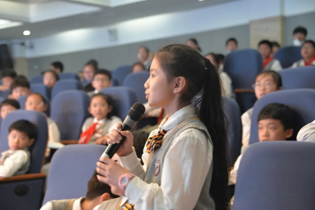 *光春**美如斯，正是读书时|中国儿童科幻之父张之路走进瓯海校园