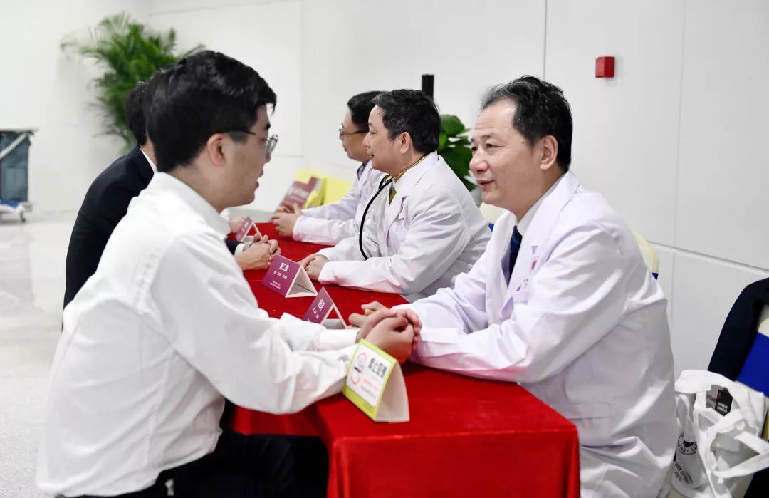 深圳大学平湖医院“压轴”试业!力争5年内冲上“三甲”