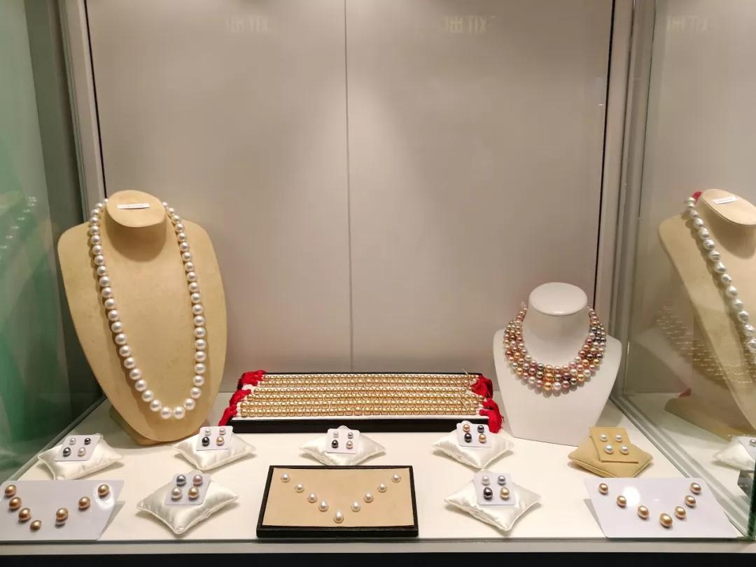 如何开一家珠宝饰品实体店,想开一个珠宝首饰店