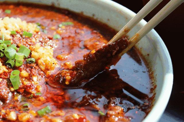 既然年终聚餐躲不掉，那就盘它啊！