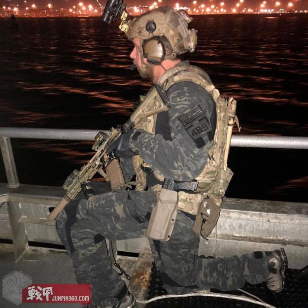 美剧海豹突击队枪战,美剧海豹突击队用的什么枪