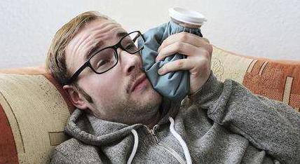 拔牙的6种注意事项！处理不好可能会有并发症