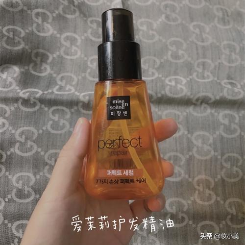 肌肤干燥补水,皮肤敏感如何补水补油护肤