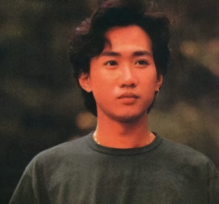 如果黄家驹还在黄贯中会过得怎样,黄家驹死的时候黄贯中有没有哭