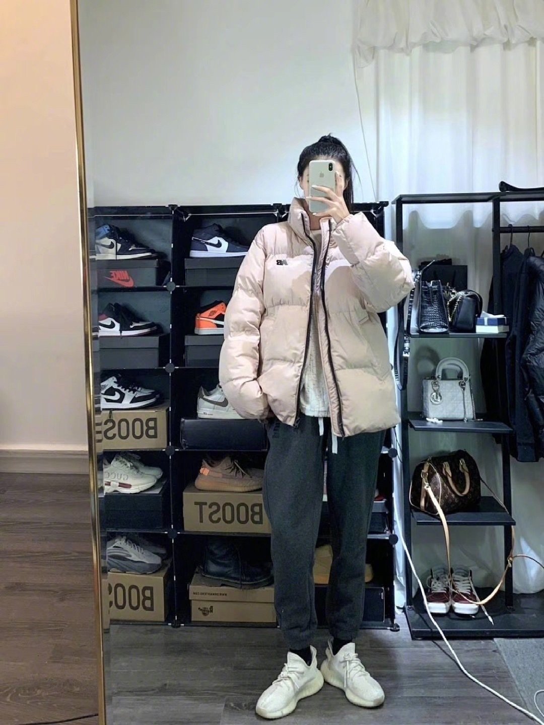 运动裤真的太舒服了,冬天也想穿又怕显臃肿,我来教你