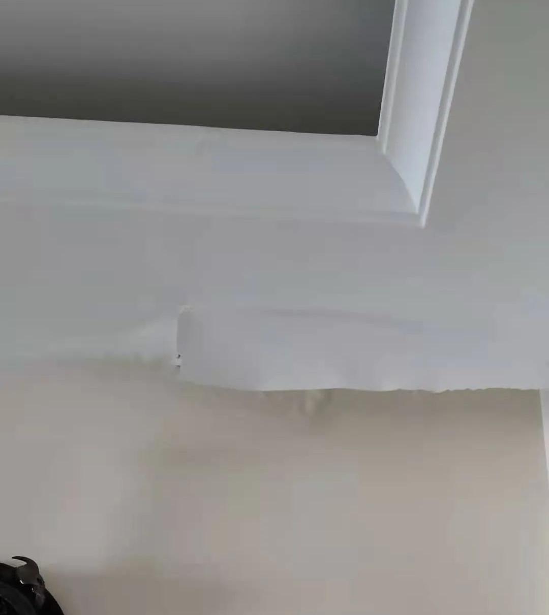 交房以后房屋出现漏水问题怎么办,做梦房屋漏水墙壁渗水