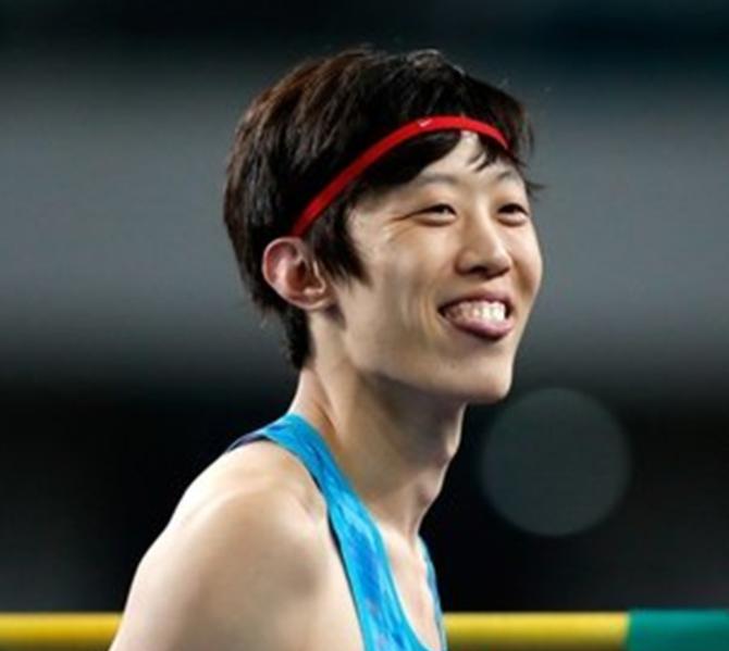 张国伟两年后复出首场比赛夺冠,张国伟受伤来吧冠军