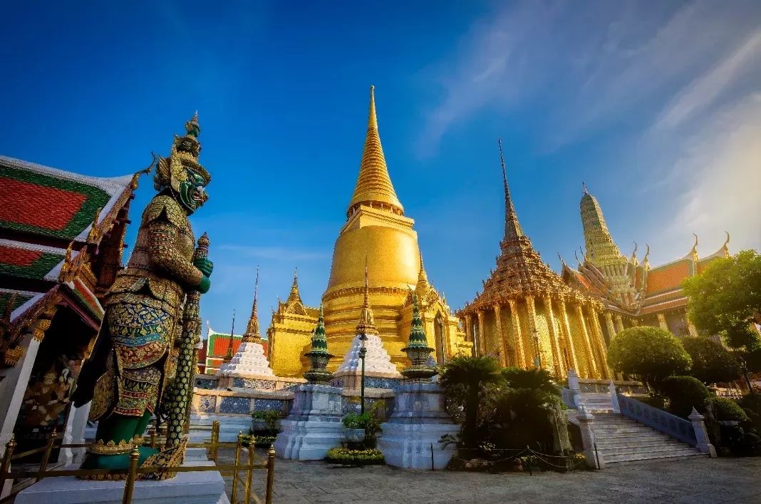 曼谷素万那普机场公交c线,曼谷从市区去素万那普机场攻略