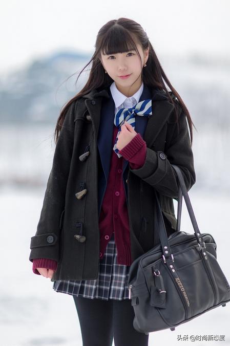 孟美岐angelababy迪奥,孟美岐关晓彤