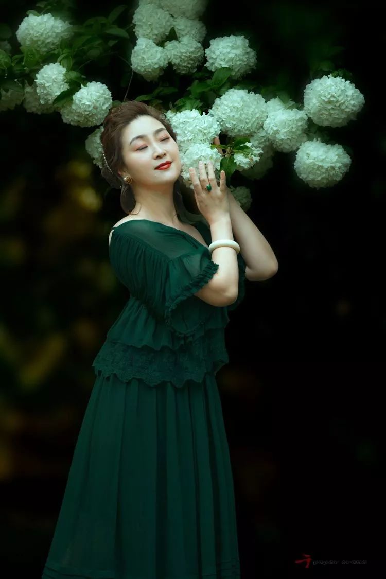 极品女人原唱改编,极品女子提离婚求复婚