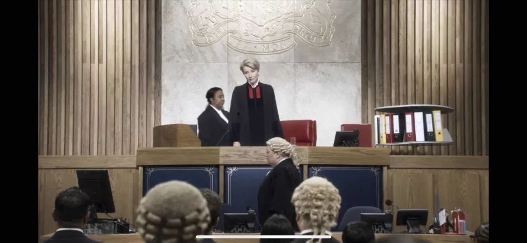 为这段「忘年恋」哭成狗