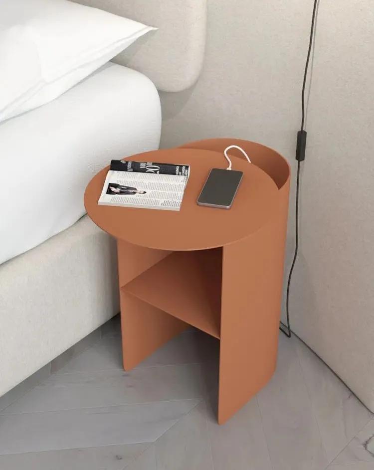 扔掉鸡肋床头柜,扔掉床头柜空间立马变大