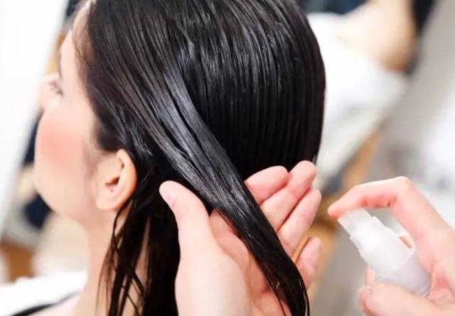 四川女子用盐和醋洗头,盐和白醋洗头的后果