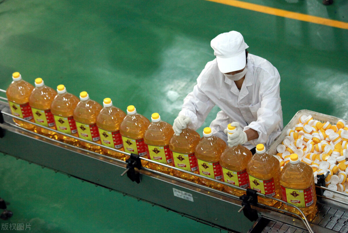 适合农村的小型加工厂投资200万,农村适合做什么小加工厂创业项目