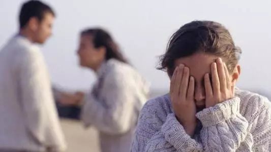 因堕胎失恋自杀两次未果，重度抑郁症病人的救赎之路