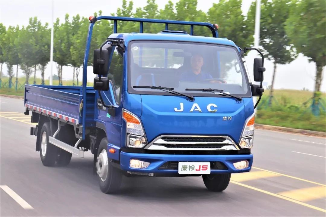 康铃4.2米轻卡试驾,江淮康铃2022款国六轻卡有哪些