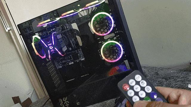 RGB机箱怎么玩？电铠DK104、650W超级巨龙S6模组电源体验