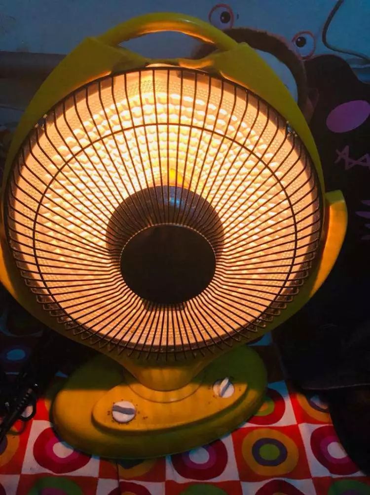 空调电暖气电暖风机哪个效果好,冬季取暖空调和电暖哪个好