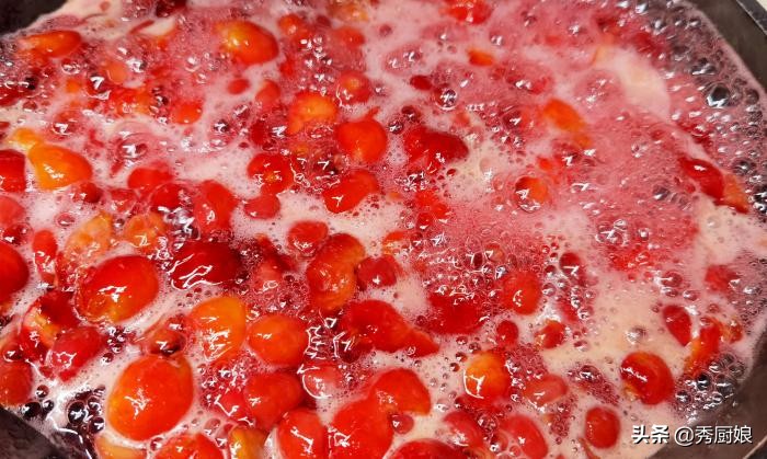 市场碰到此果别手软,营养极高,简单一煮放冰箱里,过6月就少了