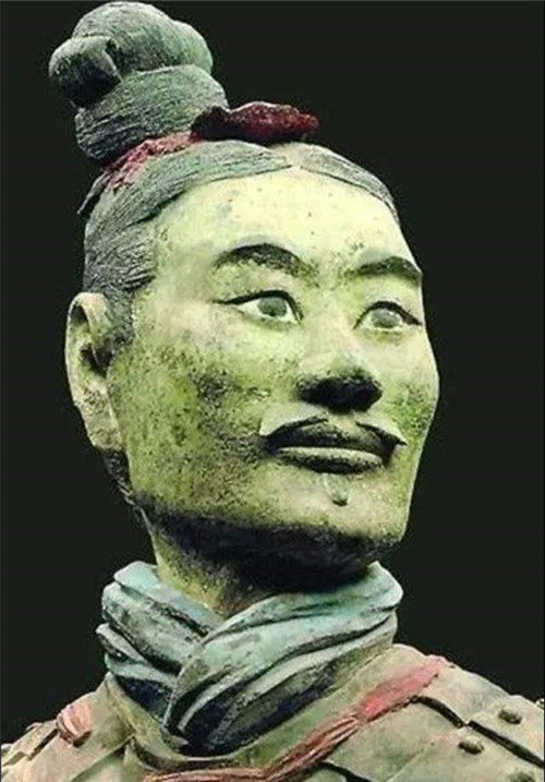 兵马俑有哪些不为人知的一面,兵马俑中发现一张真脸历史